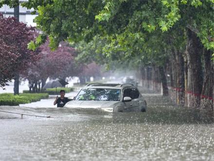 暴雨预警